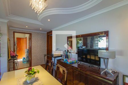 Sala de Jantar de casa à venda com 3 quartos, 124m² em Niterói, Canoas