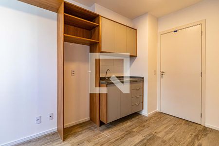 Cozinha de apartamento à venda com 1 quarto, 24m² em Butantã, São Paulo