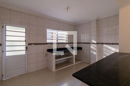 Cozinha de casa para alugar com 2 quartos, 75m² em Jardim Bom Clima, Guarulhos