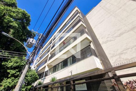 Fachada de apartamento à venda com 2 quartos, 128m² em Vila Isabel, Rio de Janeiro