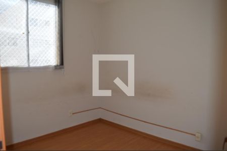 Quarto 2 de apartamento à venda com 2 quartos, 46m² em Cabral, Contagem