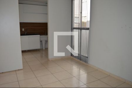 Sala de apartamento à venda com 2 quartos, 46m² em Cabral, Contagem