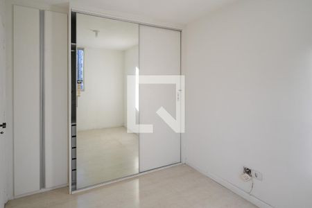 Quarto 1 de apartamento à venda com 2 quartos, 55m² em Jardim Celeste, São Paulo