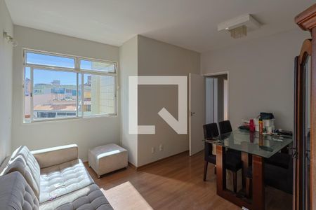 Sala de apartamento à venda com 2 quartos, 70m² em Nova Floresta, Belo Horizonte
