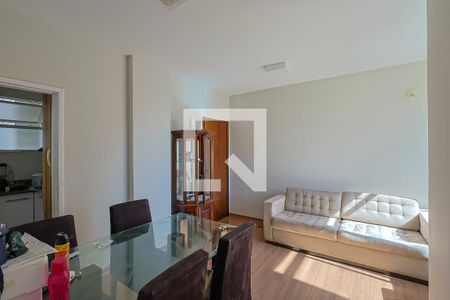 Sala de apartamento à venda com 2 quartos, 70m² em Nova Floresta, Belo Horizonte