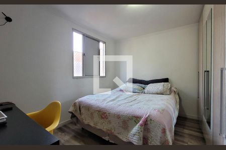 Quarto de apartamento para alugar com 2 quartos, 56m² em Jardim Alvorada, Santo André