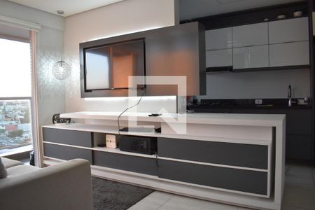 Sala de apartamento para alugar com 2 quartos, 72m² em Novo Mundo, Curitiba