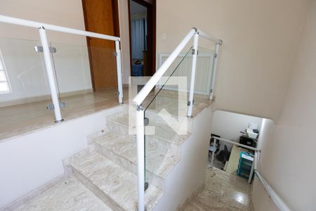 Corredor de casa à venda com 2 quartos, 270m² em Chácara da Barra, Campinas