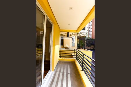 Varanda de casa de condomínio à venda com 3 quartos, 262m² em Jardim Ampliação, São Paulo