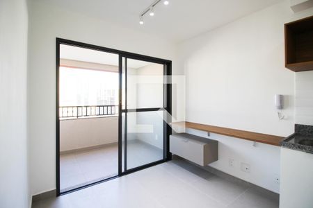 Sala/Cozinha  de apartamento para alugar com 1 quarto, 31m² em Moema, São Paulo