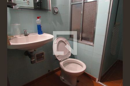 Banheiro de casa à venda com 2 quartos, 187m² em Jardim Monte Alegre, Taboão da Serra