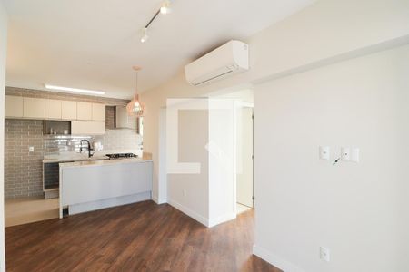 Sala de apartamento para alugar com 2 quartos, 57m² em Vila Ester (zona Norte), São Paulo