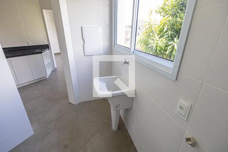 Area de serviço de apartamento para alugar com 3 quartos, 97m² em Liberdade, Belo Horizonte