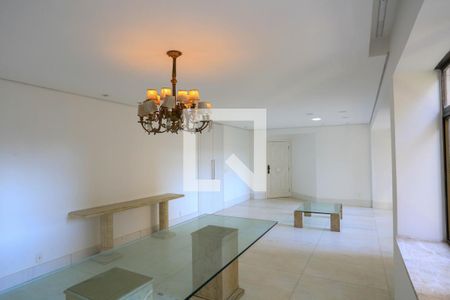 Sala de apartamento para alugar com 3 quartos, 232m² em Lourdes, Belo Horizonte