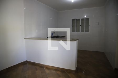 Sala de casa para alugar com 2 quartos, 360m² em Novo Tupi, Belo Horizonte