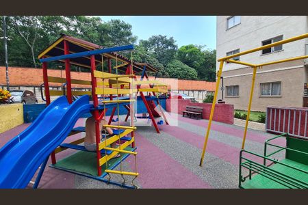 Apartamento à venda com 52m², 2 quartos e 1 vaga Apartamento à venda com 52m², 2 quartos e 1 vagaÁrea comum - Playground