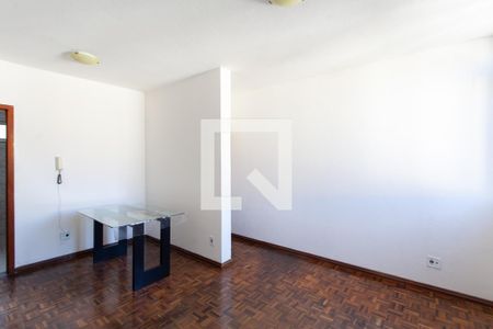 Sala de apartamento à venda com 3 quartos, 110m² em Santa Monica, Belo Horizonte