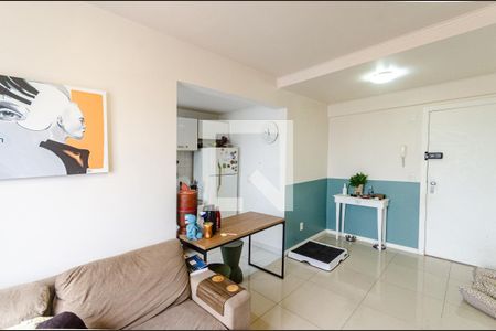 Sala de apartamento para alugar com 2 quartos, 52m² em Partenon, Porto Alegre