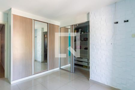 Suíte 1 de casa para alugar com 3 quartos, 234m² em Vila Isabel, Osasco