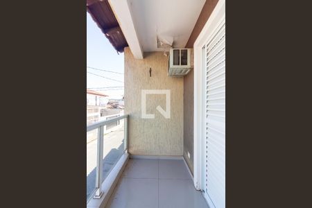 Sacada Suíte 1 de casa à venda com 3 quartos, 234m² em Vila Isabel, Osasco