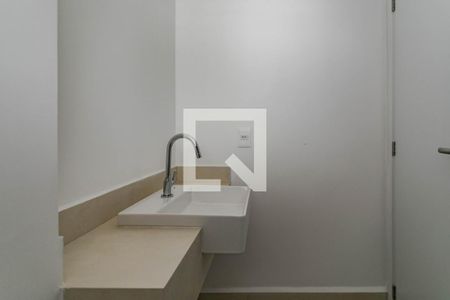 Lavabo de casa de condomínio para alugar com 3 quartos, 90m² em Cezar de Souza, Mogi das Cruzes