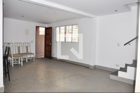 Sala de casa à venda com 2 quartos, 112m² em Jardim Carlu, São Paulo