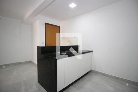 Cozinha e Área de Serviço de apartamento para alugar com 1 quarto, 30m² em St. Hab. Vicente Pires, Brasília