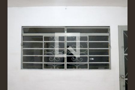 Sala - Janela de casa para alugar com 2 quartos, 62m² em Jaraguá, São Paulo