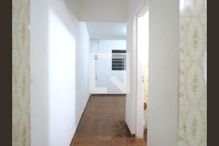Sala - Corredor de casa para alugar com 2 quartos, 62m² em Jaraguá, São Paulo
