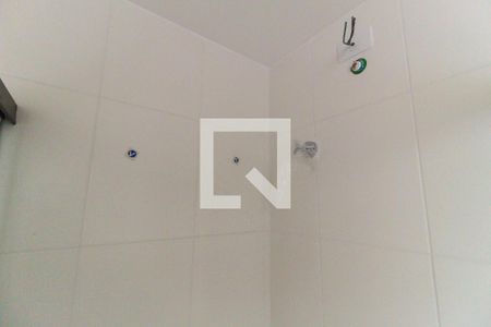 Banheiro de kitnet/studio à venda com 1 quarto, 32m² em Cohab, São Paulo