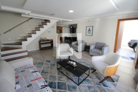 Sala de casa à venda com 4 quartos, 250m² em Vila Isolina Mazzei, São Paulo