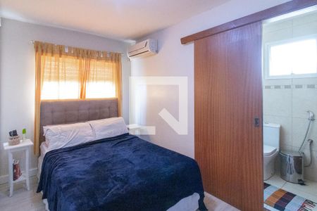 Casa à venda com 240m², 4 quartos e 3 vagas Casa à venda com 240m², 4 quartos e 3 vagasQuarto 4