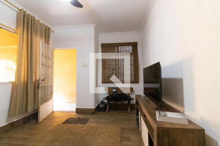 Casa para alugar com 4 quartos, 240m² em Navegantes, Porto Alegre