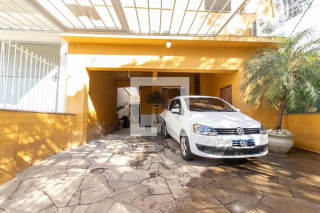 Casa à venda com 240m², 4 quartos e 3 vagas Casa à venda com 240m², 4 quartos e 3 vagasÁrea comum