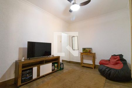 Casa à venda com 4 quartos, 240m² em Navegantes, Porto Alegre