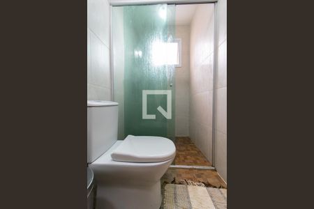 Casa à venda com 240m², 4 quartos e 3 vagas Casa à venda com 240m², 4 quartos e 3 vagasBanheiro Quarto 4