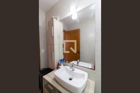 Casa à venda com 240m², 4 quartos e 3 vagas Casa à venda com 240m², 4 quartos e 3 vagasBanheiro Quarto 4