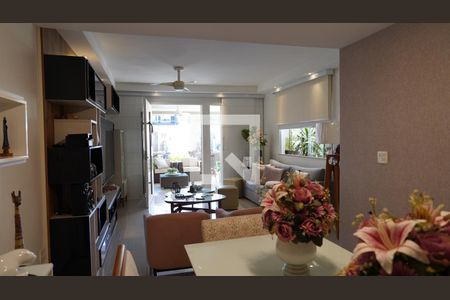 Sala de casa para alugar com 5 quartos, 320m² em Freguesia (jacarepaguá), Rio de Janeiro
