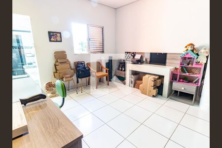 Suíte 1 de casa à venda com 3 quartos, 160m² em Vila Bertioga, São Paulo