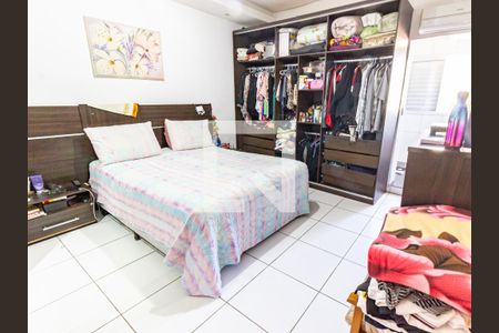 Suíte 2 de casa à venda com 3 quartos, 160m² em Vila Bertioga, São Paulo