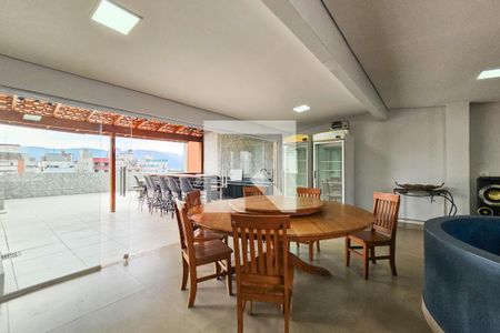 Apartamento para alugar com 270m², 4 quartos e 1 vaga Apartamento para alugar com 270m², 4 quartos e 1 vagaÁrea de Lazer privativa