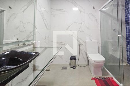 Apartamento para alugar com 270m², 4 quartos e 1 vaga Apartamento para alugar com 270m², 4 quartos e 1 vagaBanhero da suíte