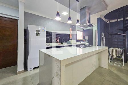 Apartamento para alugar com 270m², 4 quartos e 1 vaga Apartamento para alugar com 270m², 4 quartos e 1 vagaCozinha