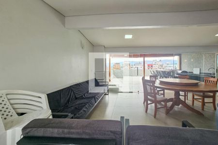 Apartamento para alugar com 270m², 4 quartos e 1 vaga Apartamento para alugar com 270m², 4 quartos e 1 vagaÁrea de Lazer privativa