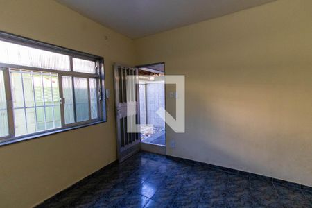 Sala de casa para alugar com 2 quartos, 118m² em Rocha, São Gonçalo