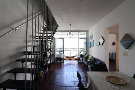 Sala de apartamento para alugar com 3 quartos, 176m² em Pitangueiras, Guarujá