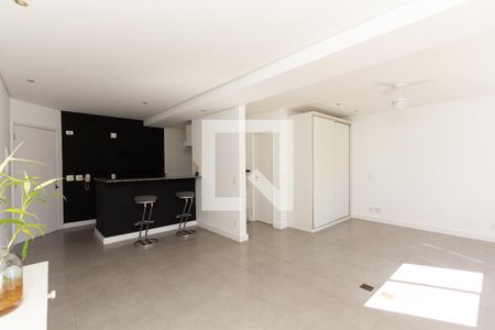 Sala/Quarto de apartamento para alugar com 1 quarto, 53m² em Vila Olímpia, São Paulo