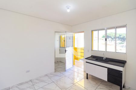 Sala de apartamento para alugar com 1 quarto, 40m² em Quitaúna, Osasco