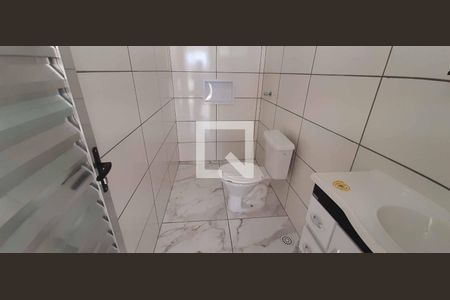 Banheiro de apartamento para alugar com 1 quarto, 40m² em Quitaúna, Osasco