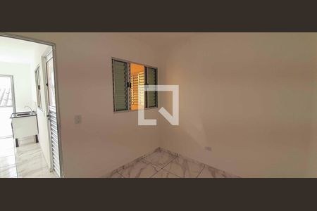 Quarto de apartamento para alugar com 1 quarto, 40m² em Quitaúna, Osasco